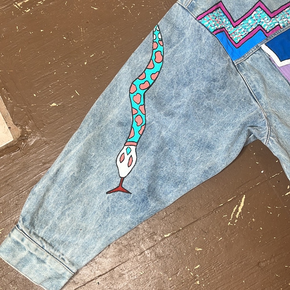 Vintage 90’s denim jacket - Picture 5 of 16